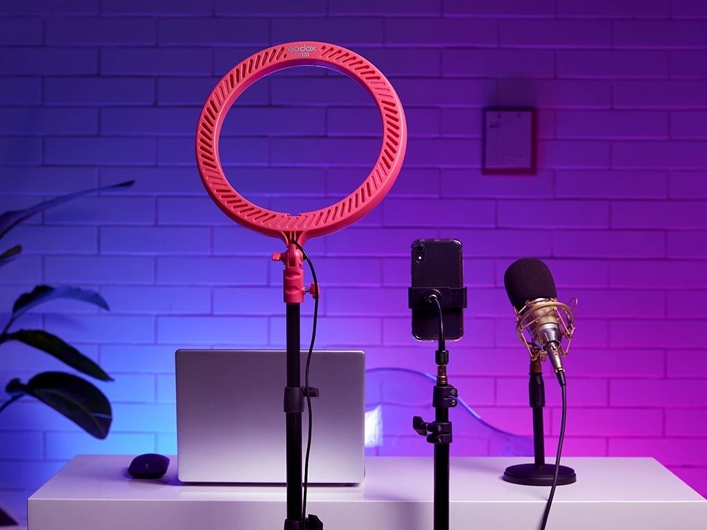 Godox CL10 Webcasting RGB Ambians Yayın Işığı